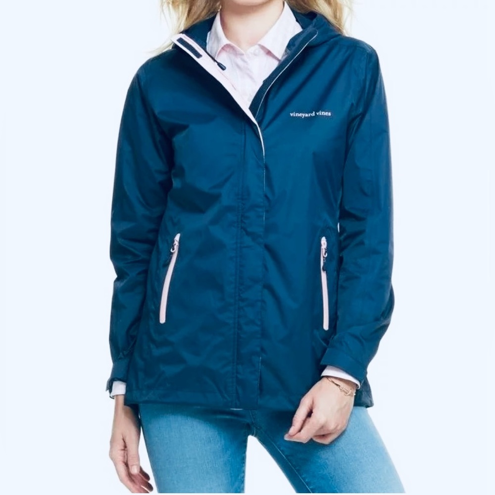 VINEYARD VINES Stow & Go Hooded Jacket sz M